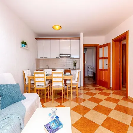 Apartment Luxurious Apartments In Kvarner Close To Sea Crikvenica