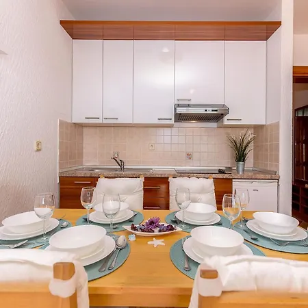 Apartment Luxurious Apartments In Kvarner Close To Sea *
