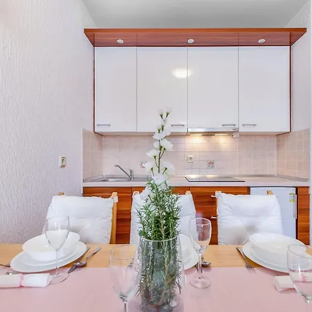Luxurious Apartments In Kvarner Close To Sea