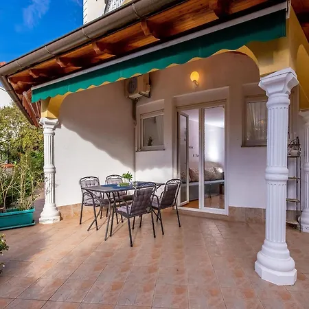 Luxurious Apartments In Kvarner Close To Sea Apartment